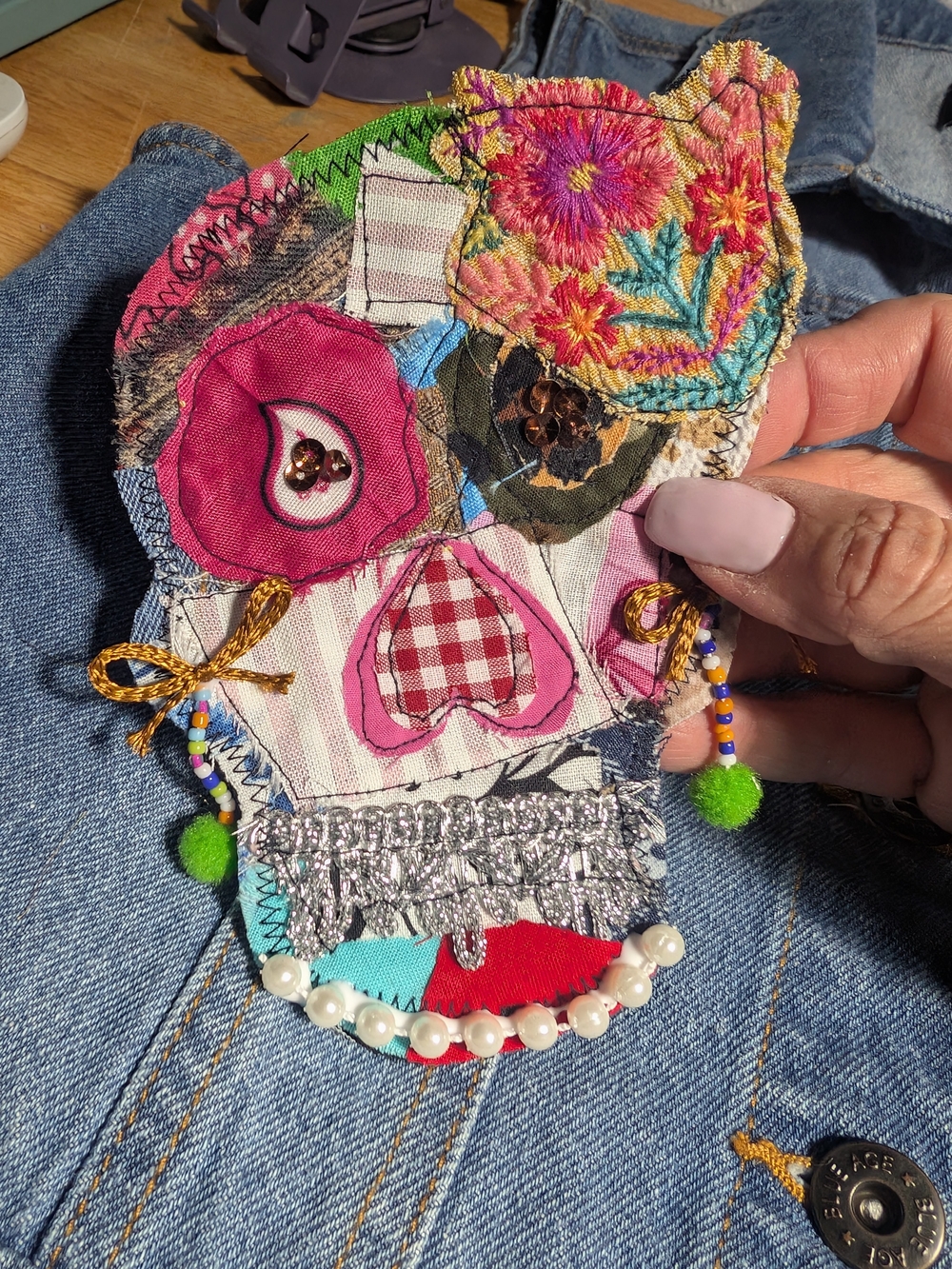 Women Jeans with Multi-Color Embellished Patch
